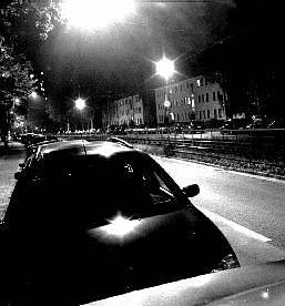H.-H.-Meier-Allee in Bremen bei Nacht