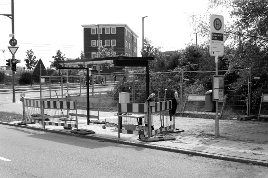 'im Bau befindliche Haltestelle der Linie 20 in der Überseestadt in Bremen
