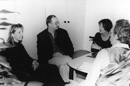 Pflegedienstleiterin Britta Papendik, Gesch&auml;ftsf&uuml;hrer Johannes Foppe, Hauspflegerin Helga Dicke (alle Zentrale f&uuml;r Private F&uuml;rsorge), Jan Frey (Redaktion Klein Mexiko) 